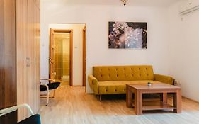 Romanian Athenaeum 1Br Apartment With Amazing View